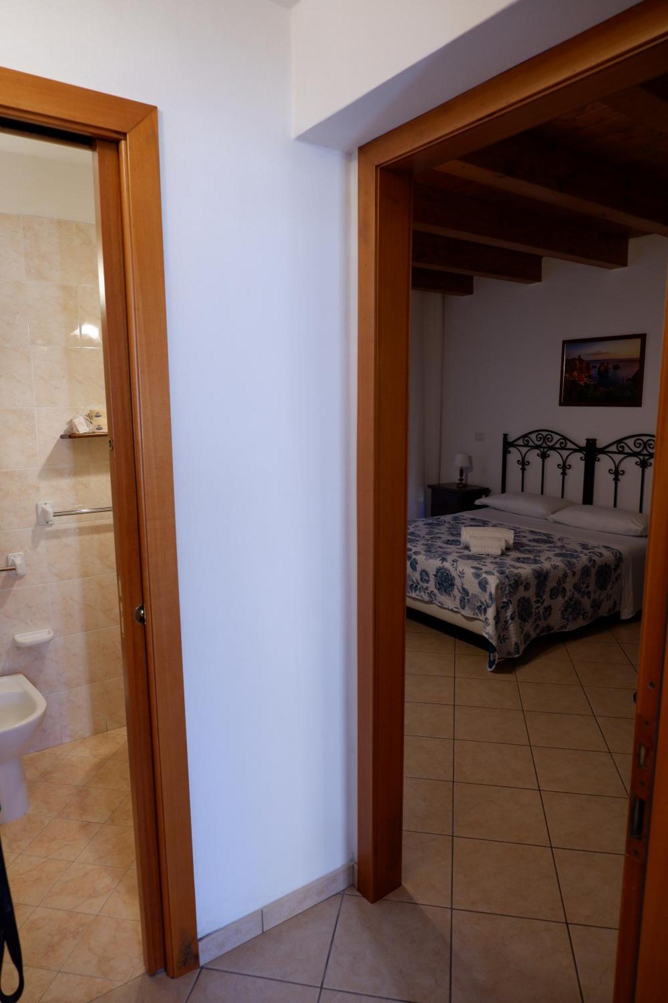 Sike Appartamenti Syrakus Exterior foto
