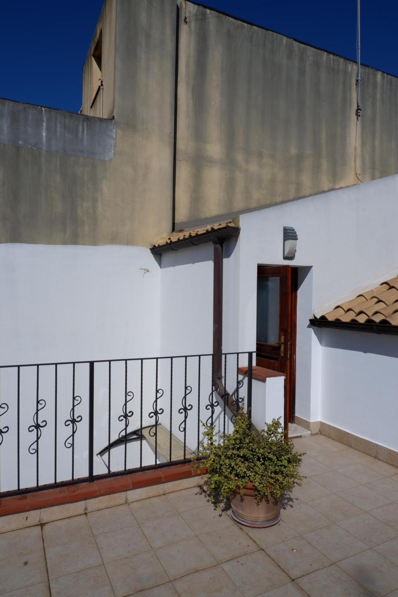 Sike Appartamenti Syrakus Exterior foto
