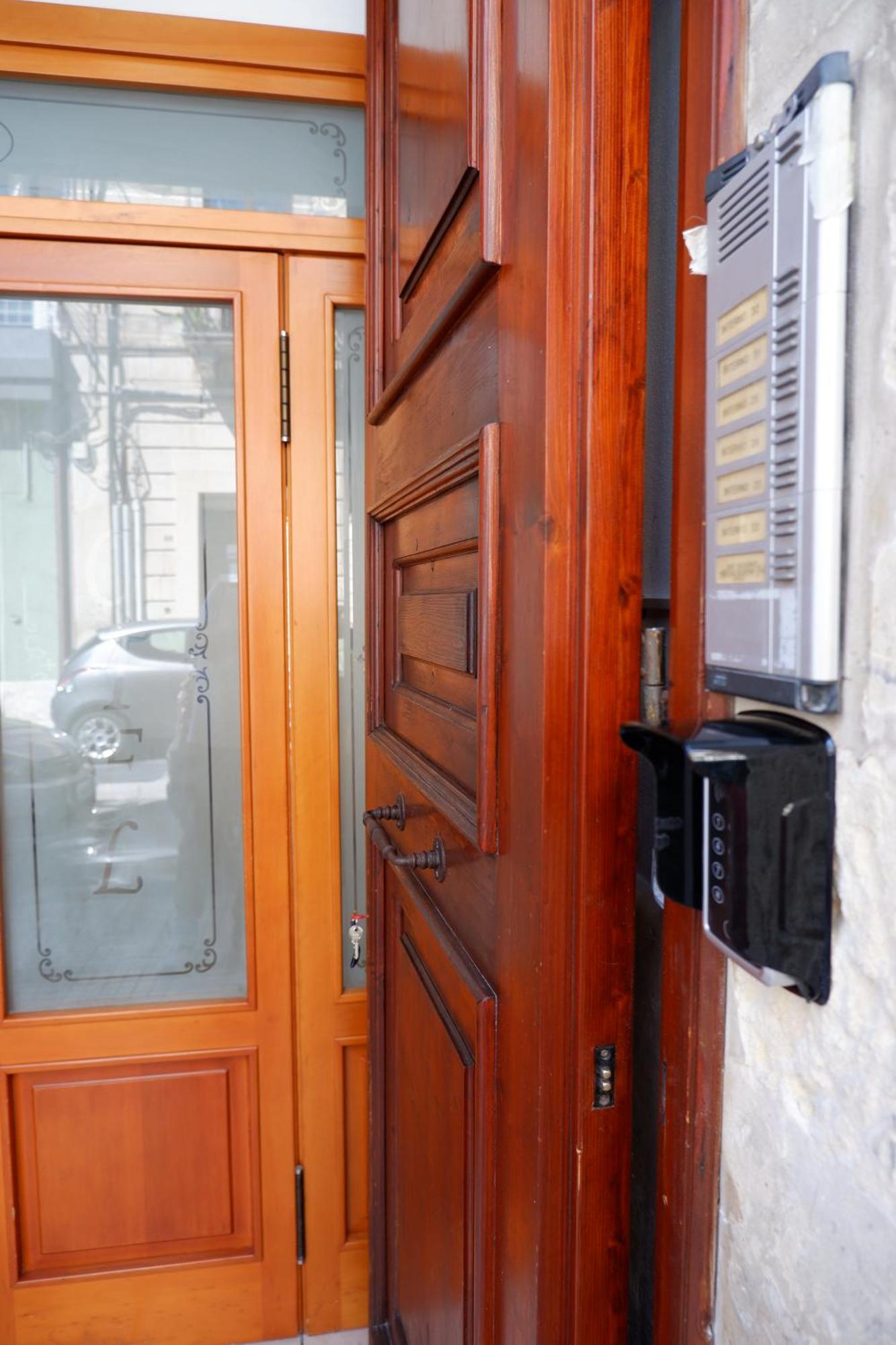 Sike Appartamenti Syrakus Exterior foto
